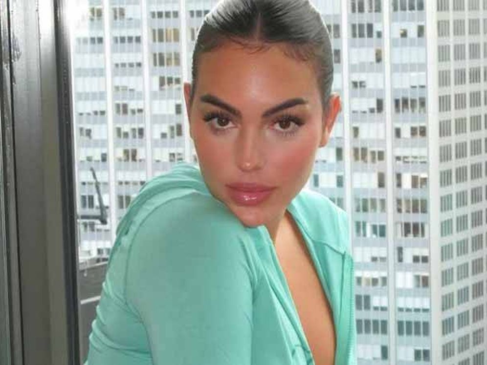 Georgina en la Semana de la moda de Nueva York: cuatro looks que la ...