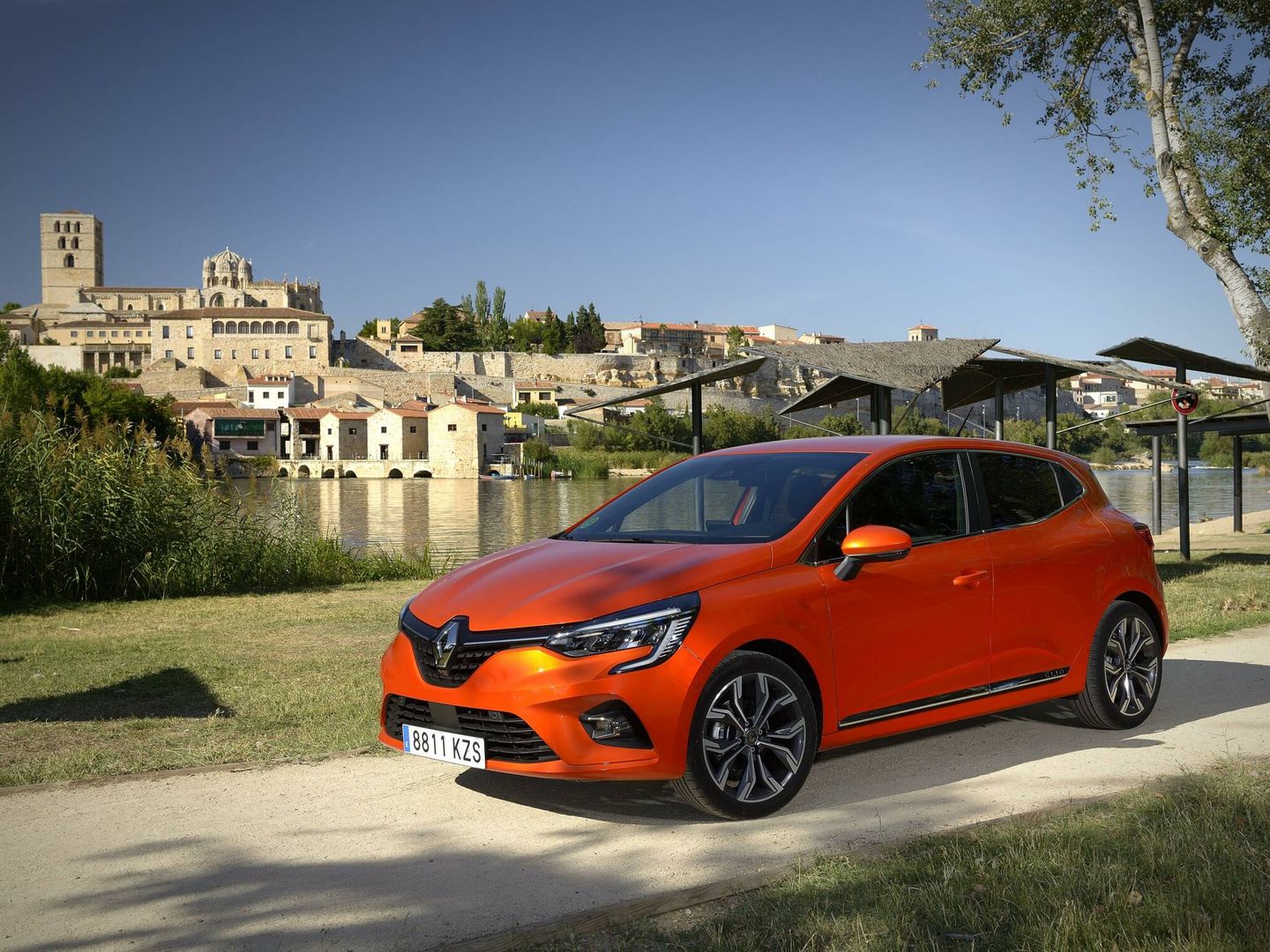 El Renault Clio dCi, de motor diésel, presume de emisiones muy bajas, pero no tiene etiqueta eco.