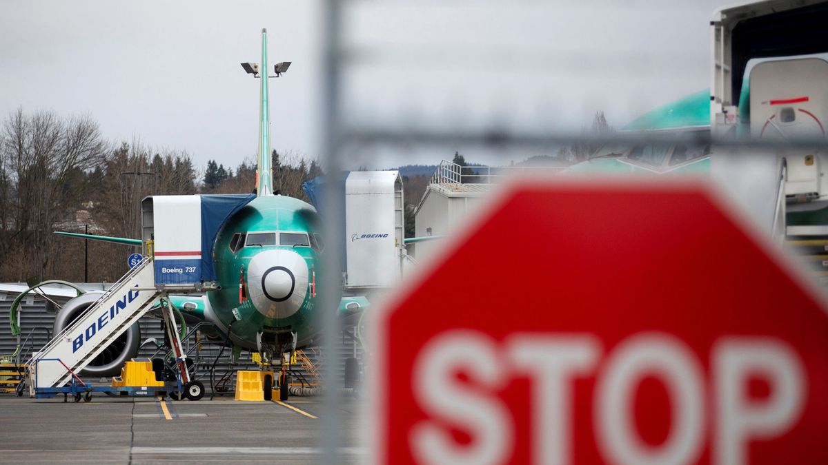 Los empleados de Boeing, sobre el 737 MAX: "Diseñado por payasos, vigilado por monos"