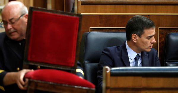 Foto: Pedro Sánchez en la segunda jornada del debate de investidura. (EFE)