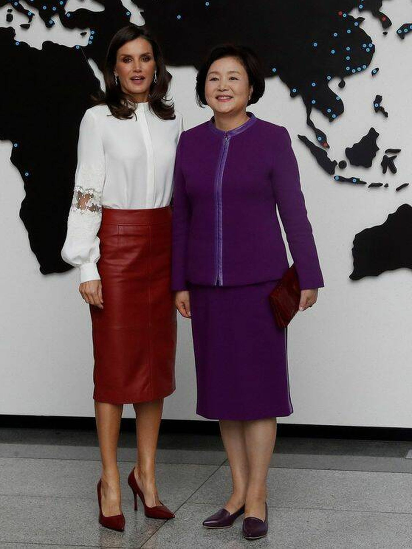 Letizia, con la primera dama surcoreana. (EFE)