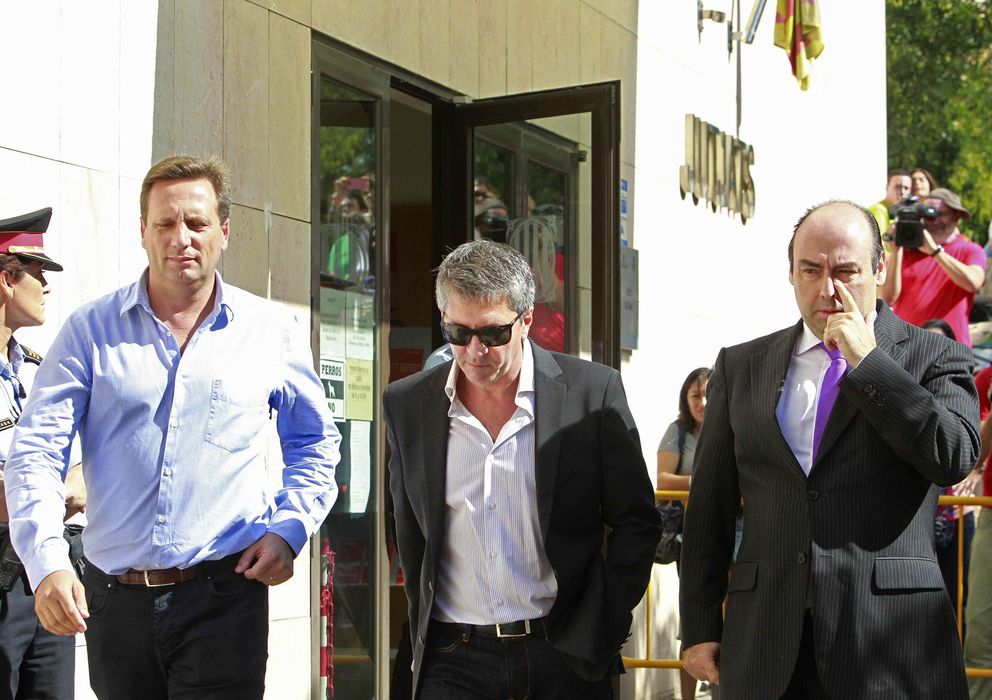 Foto: Jorge Messi, padre del futbolista Leo Messi, a la salida del juzgado de Gavà el pasado mes de septiembre (EFE)