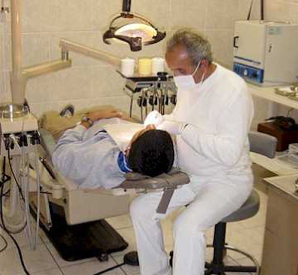 Foto: Algunos pacientes del Reino Unido optan por arrancarse las muelas por falta de dentistas