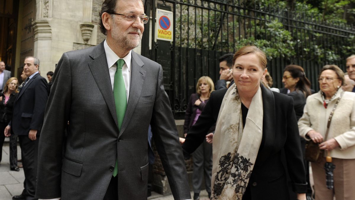 Mariano Rajoy y Elvira Fernández repiten Semana Santa en Doñana 