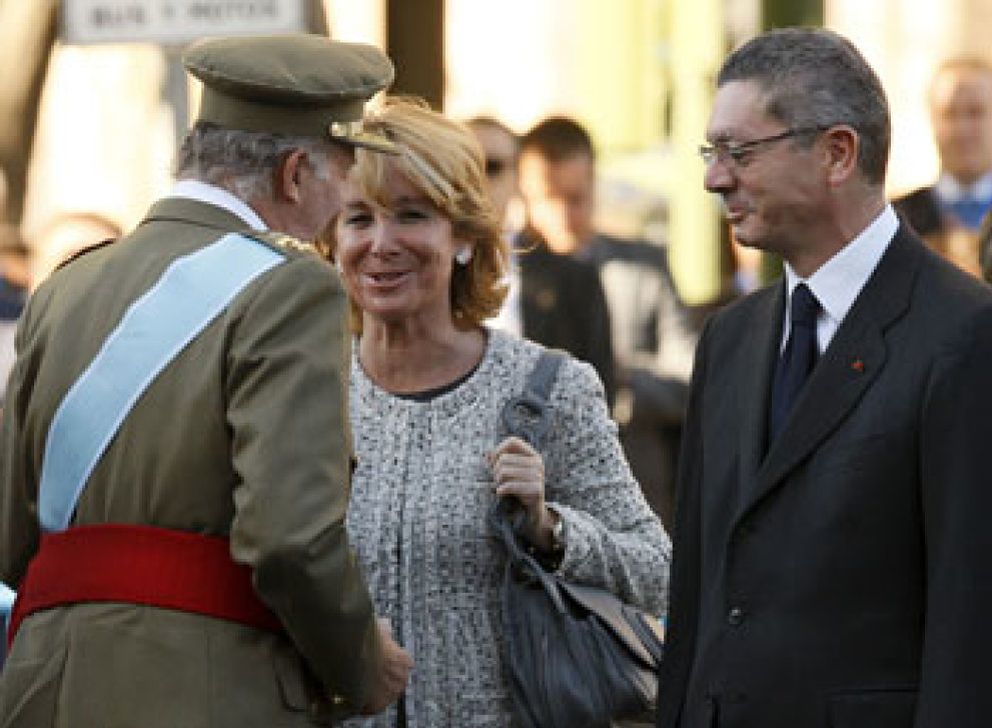Foto: Gallardón: es una pena que se utilice un acto de Estado para silbar a Zapatero