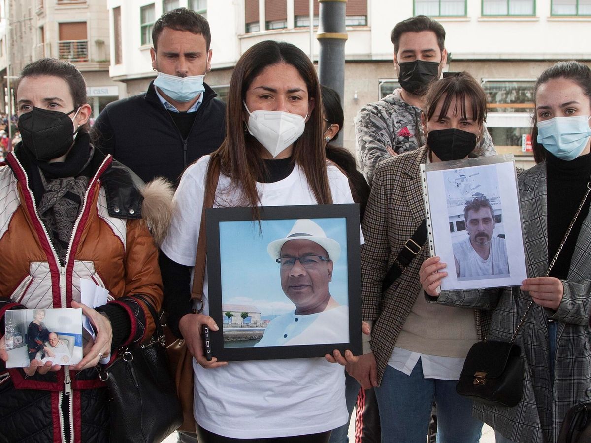 Foto: Protesta de los familiares de los desaparecidos en Marín. (EFE/Salvador Sas)