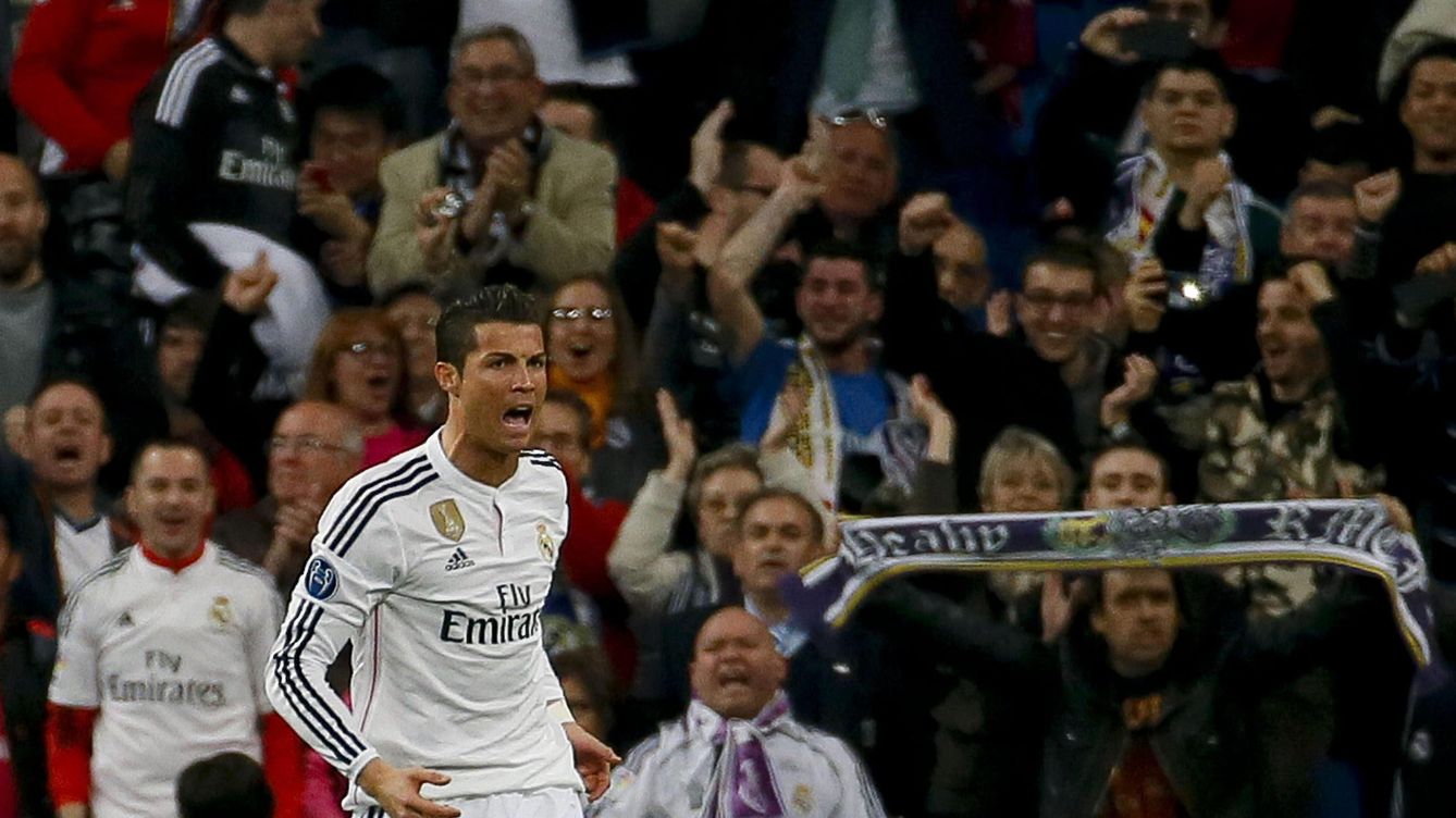 Foto: Cristiano Ronaldo celebra su segundo gol contra el Schalke 04 con dudosos gestos. EFE