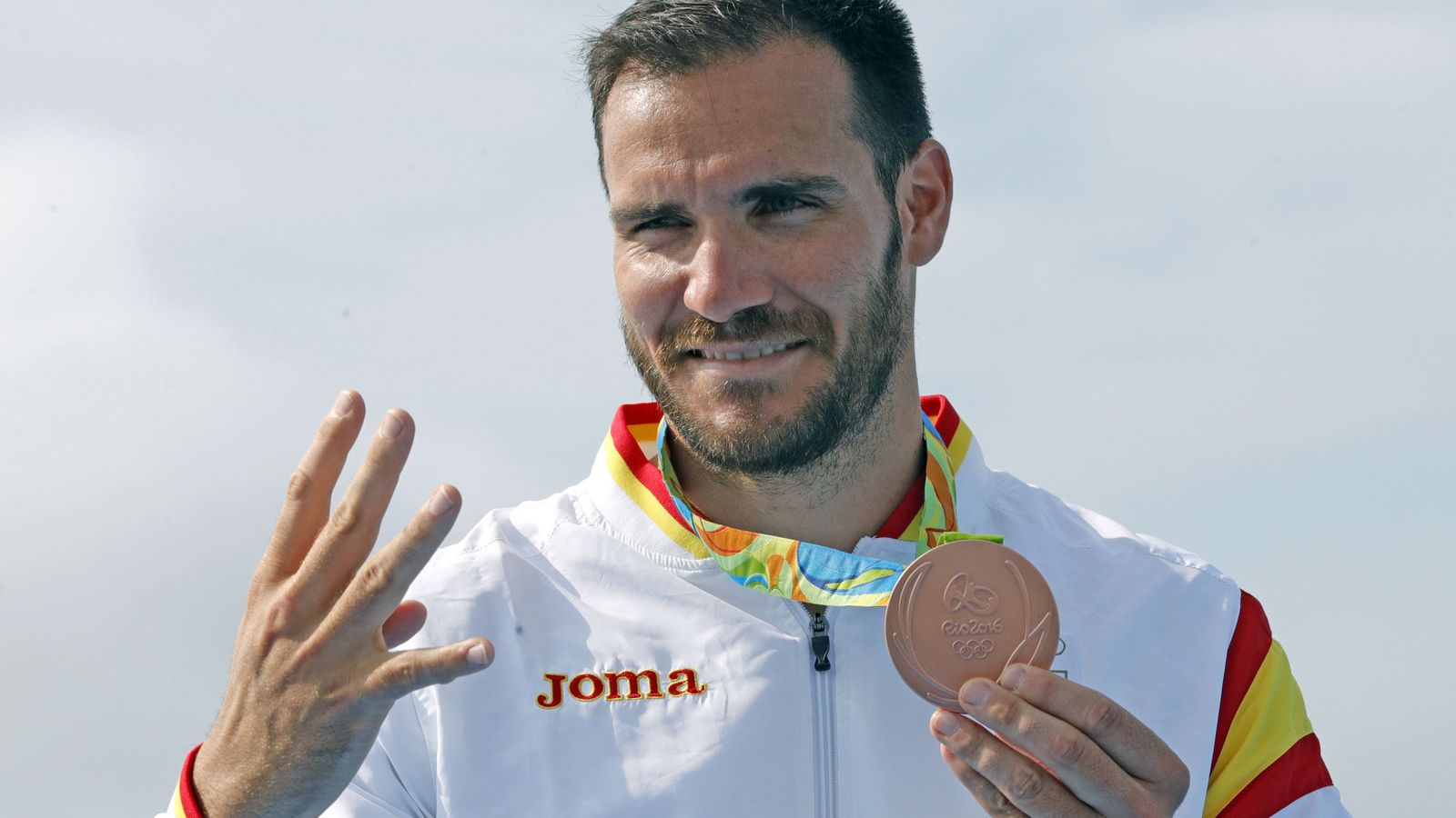 Foto: Saúl Craviotto sumó su segunda medalla en estos Juegos de Río, cuarta a lo largo de su historia olímpica (EFE)