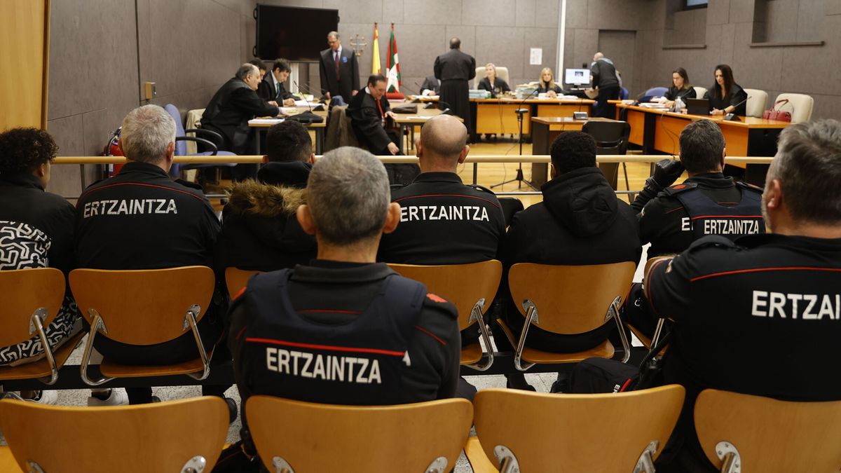 Condenan a penas de hasta 20 años a los seis acusados de la paliza que dejó en coma a un joven en Amorebieta