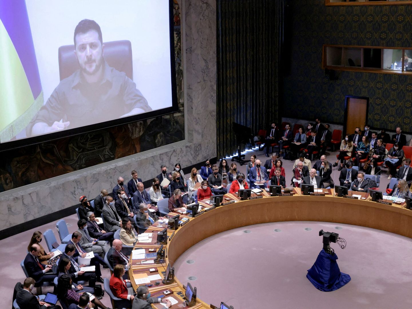 El presidente ucraniano, Volodímir Zelenski, se dirige al Consejo de Seguridad de las Naciones Unidas. (Reuters/Andrew Kelly)