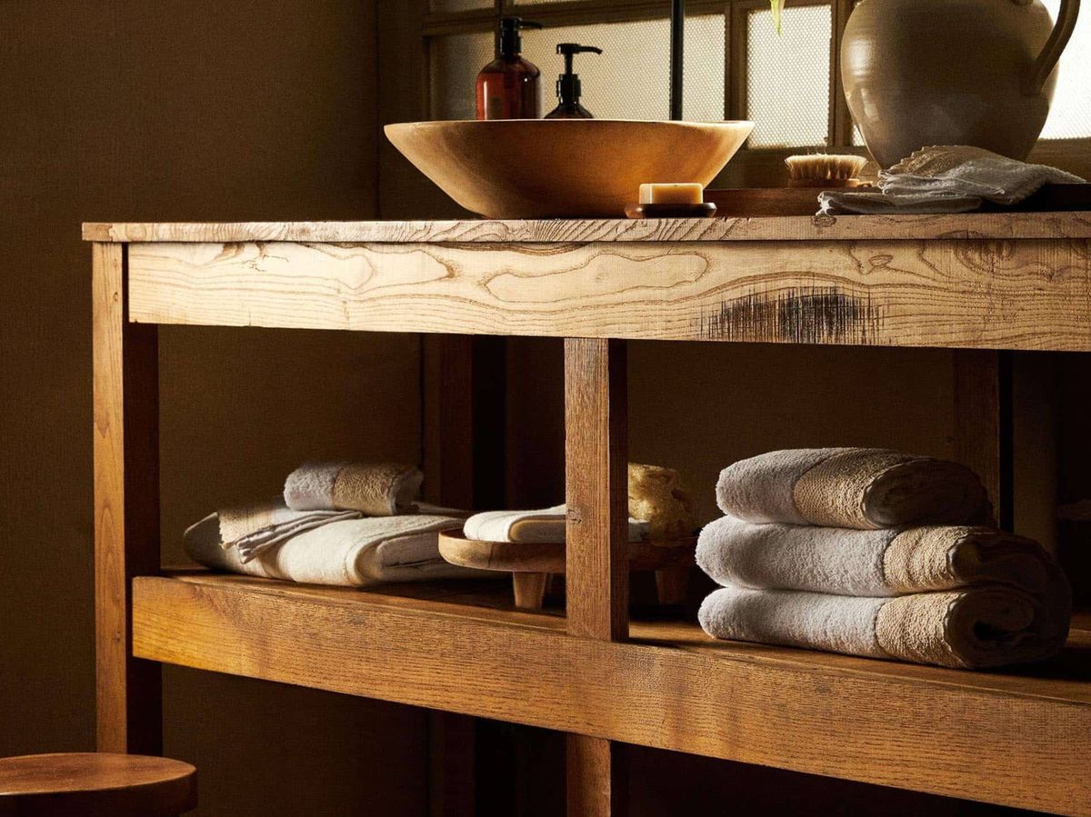 Foto: Elegantes toallas de baño en algodón de Zara Home. (Cortesía)
