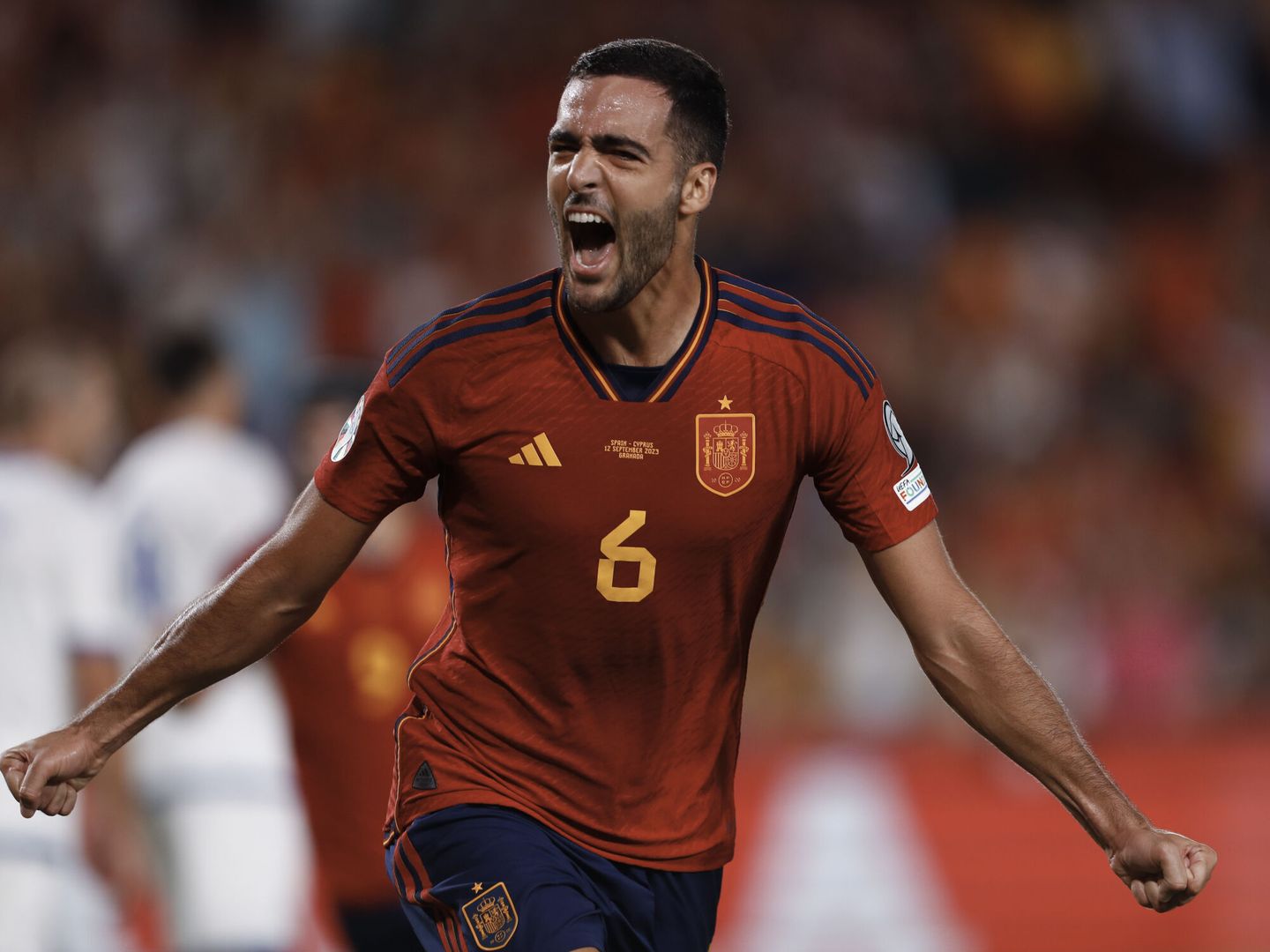 Mikel Merino celebra el segundo gol de España ante Chipre. (EFE/Jorge Zapata) 