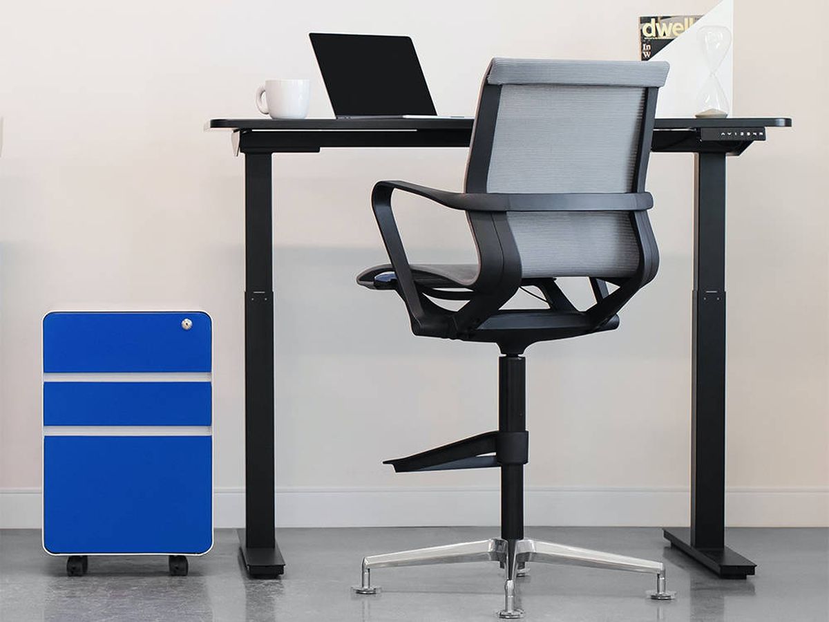 lobo tarifa Red de comunicacion Las sillas de oficina que necesitas para proteger tu espalda mientras  trabajas en casa
