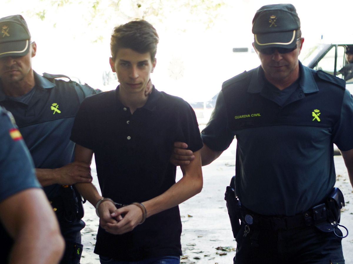 Foto: El joven condenado por matar a su padre empresario para heredar. (EFE/Montserrat Díez)