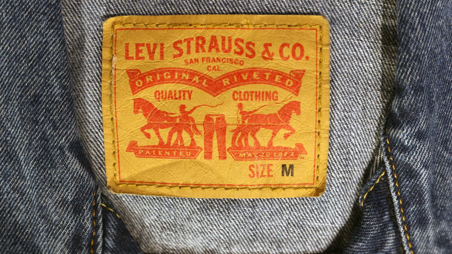 La famosa etiqueta de Levi Strauss & Co. (Reuters/Andrew Kelly)