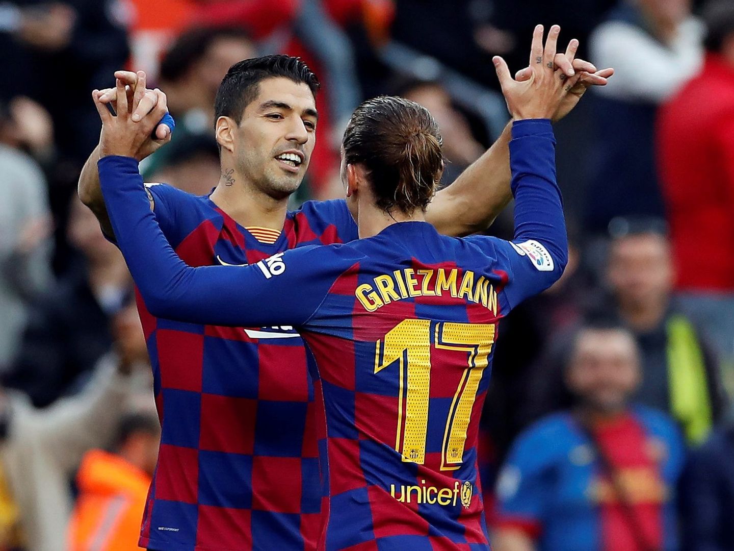 Luis Suárez y Griezmann volverán a formar parte del tridente junto a Leo Messi. (EFE)