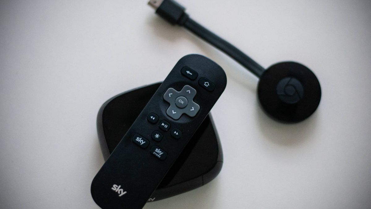 Probamos el 'Chromecast' de Sky para tu TV: su precio es lo único que te va a enamorar