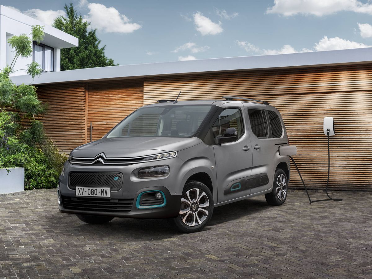 Foto: Los ë-Berlingo y ë-Berlingo Van buscan ser la alternativa EV para familias y profesionales. (Citroën)