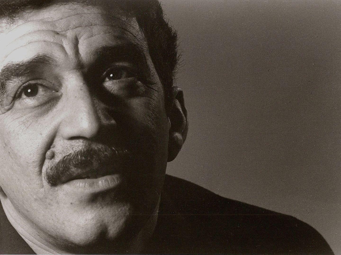 Reproducción de un retrato del escritor colombiano Gabriel García Márquez. (EFE)