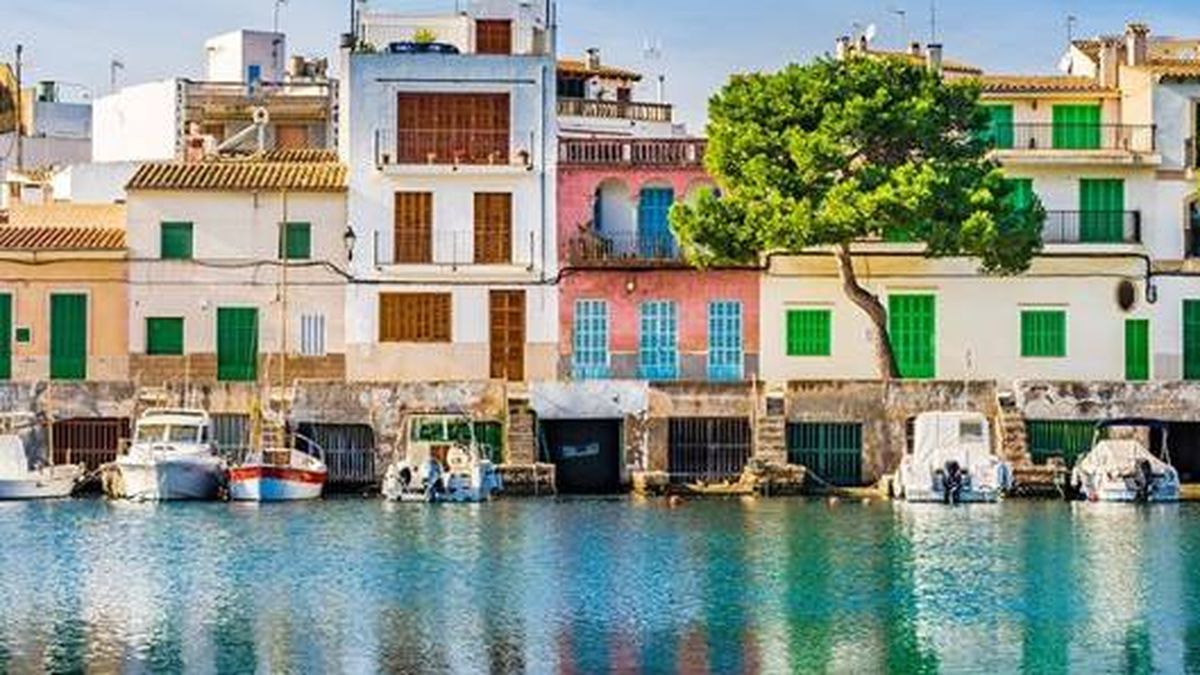 Ni Deià ni Sóller: nos vamos a Portocolom, el pueblo de pescadores de Mallorca