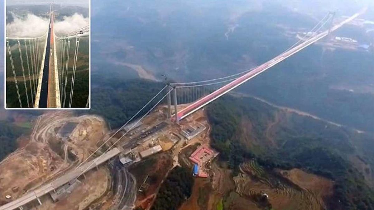 Un drone graba el Longjiang Bride, el puente suspendido más largo del mundo