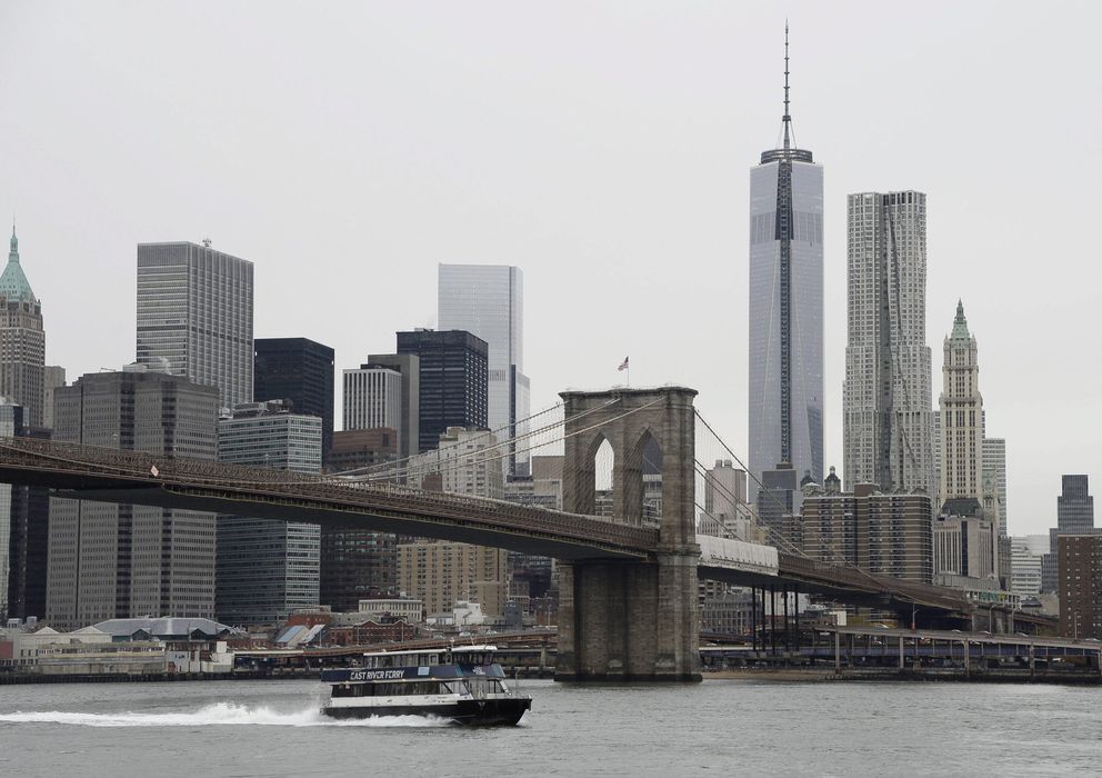 Foto:  Imagen del puente de Brooklyn desde el que se ven los rascacielos de Manhattan
