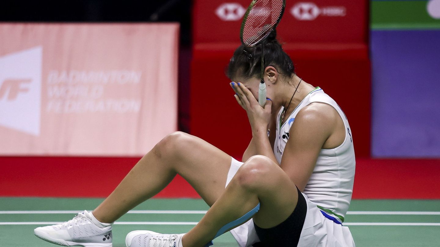 Carolina Marín, tras ganar el Yonex Open de Tailandia. (EFE)