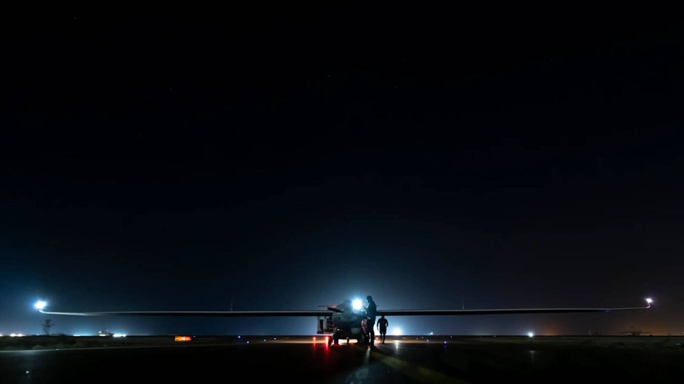 Foto: Una vista nocturna del ULTRA. (USAF)