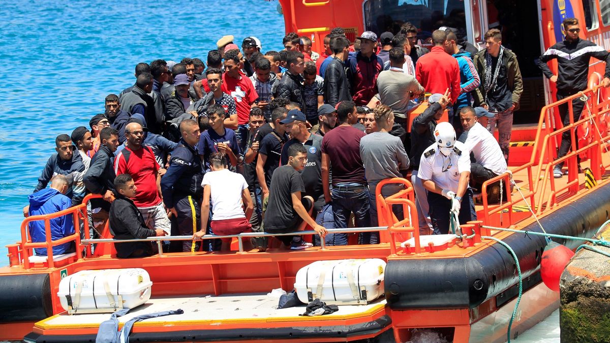 Rescatados 268 inmigrantes en costas españolas en lo que va de fin de semana