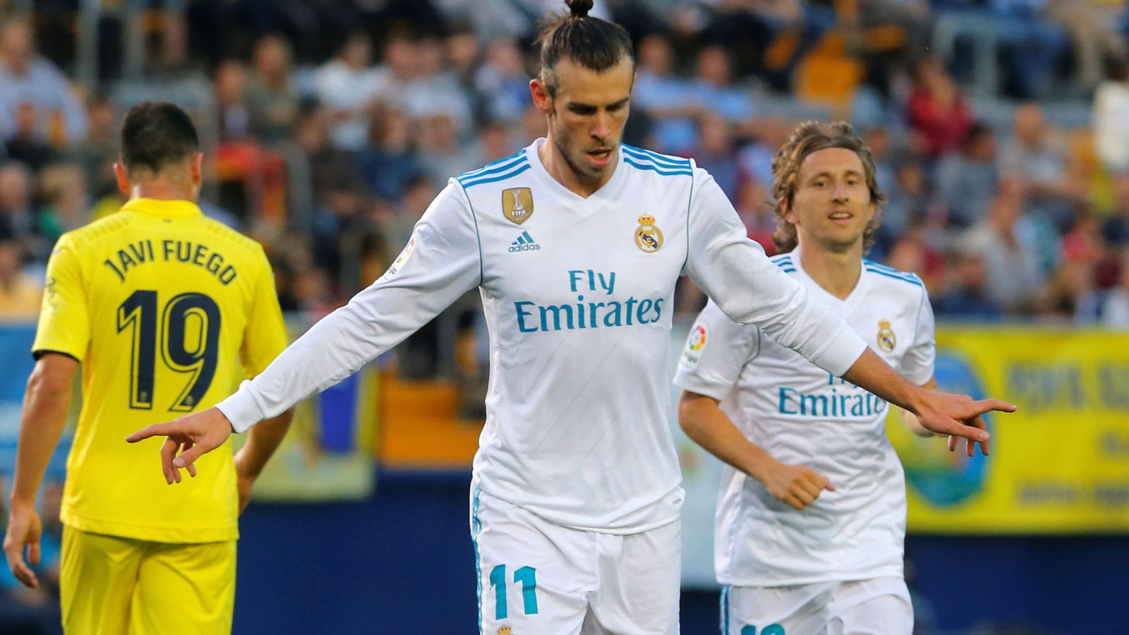Foto: Gareth Bale celebra el primer gol del Real Madrid en el último partido de Liga contra el Villarreal. (Reuters)