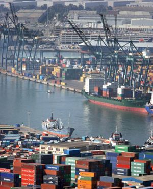 Barcelona exige una fianza de 300.000 euros a Iscomar para poder operar desde su puerto
