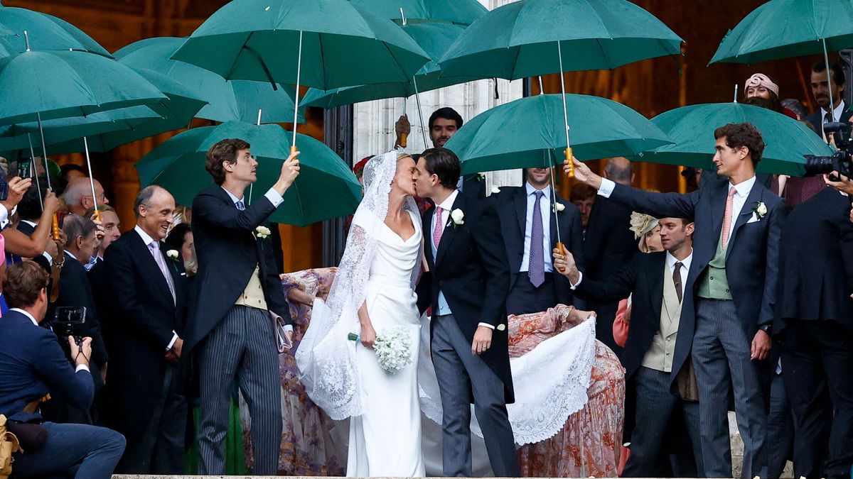 Un 'momento Cenicienta', debuts y ausencias: los 10 detalles de la boda de María Laura de Bélgica