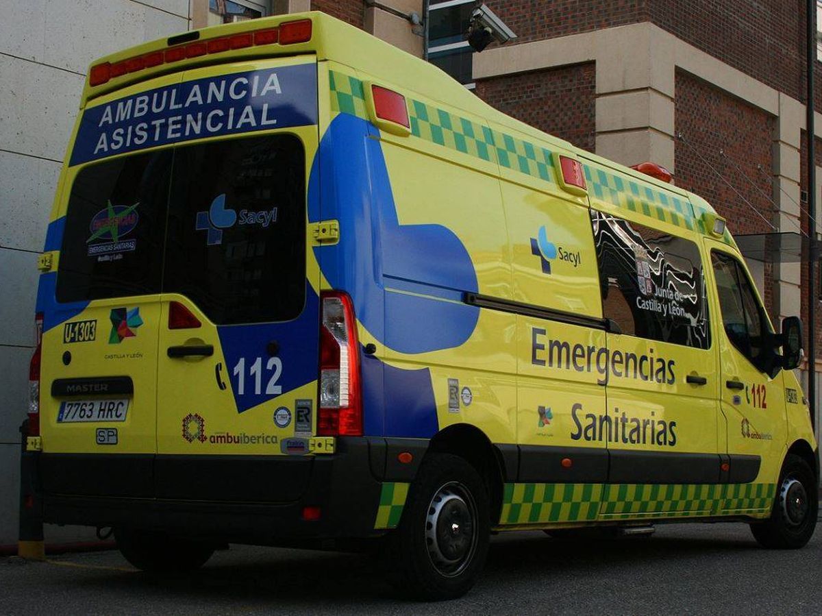 Foto: Una ambulancia en Salamanca (112 Castilla y León)