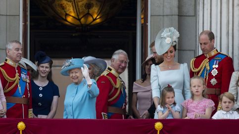 Así ha cambiado la foto familiar en el balcón de Buckingham: del blanco y negro al Jubileo de Isabel II