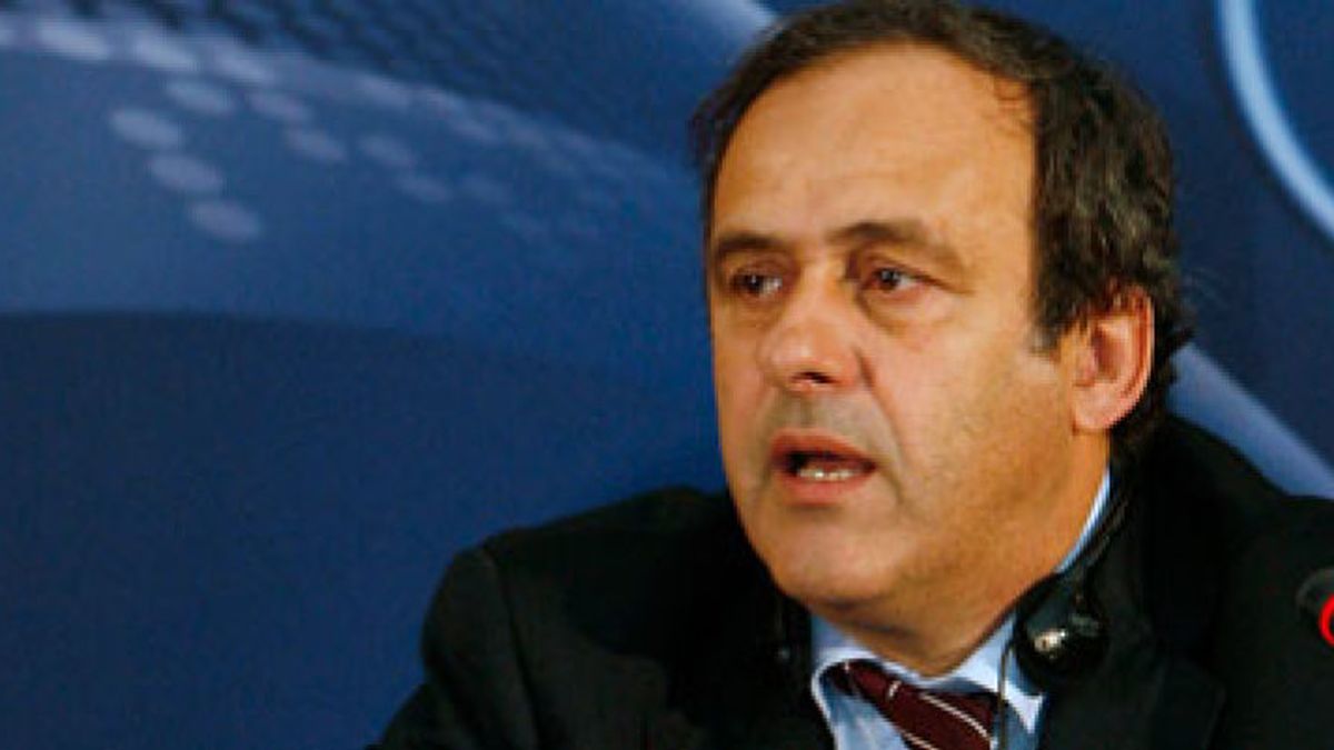 Michel Platini abandona el hospital