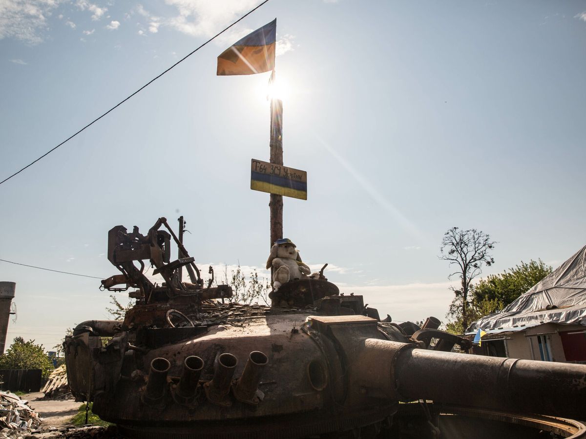 Foto: Vista de un tanque ucraniano en Kiev. (EFE/Esteban Biba)