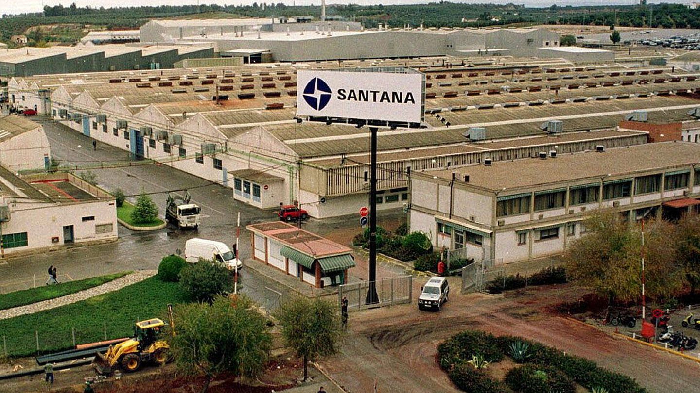 Factoría de Santana Motor en Linares (Jaén). (Efe)