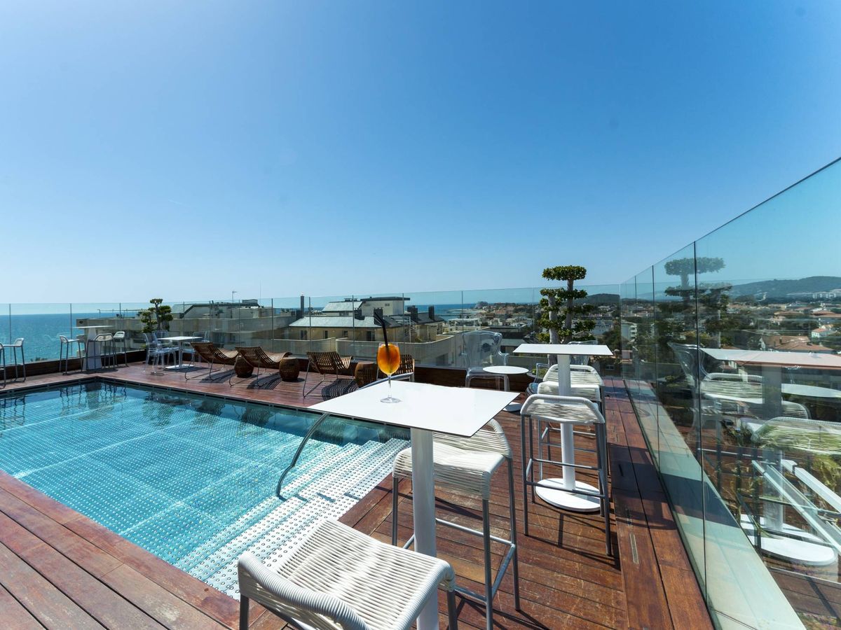 Foto: La espectacular terraza del Hotel MiM Sitges, de Leo Messi. (Cortesía)