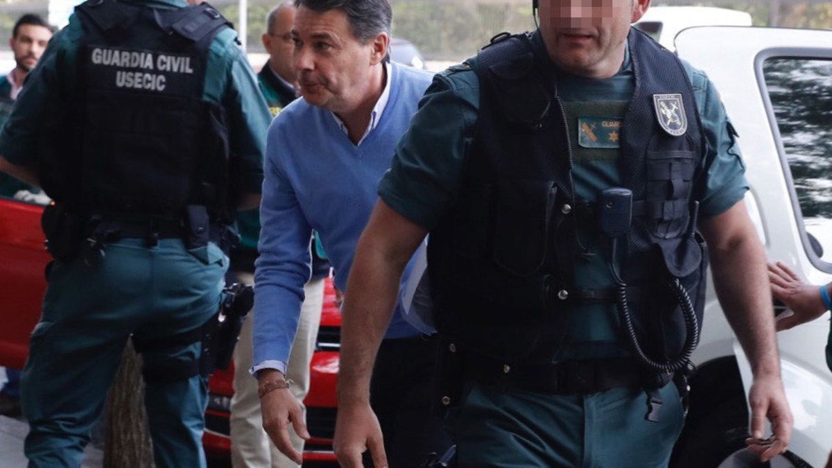 Ignacio González fue espiado por la UCO: el juez colocó micrófonos en su despacho 