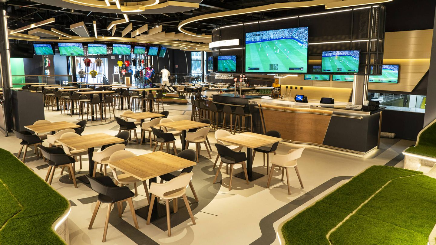 Imagen del nuevo 'sports bar' LaLiga TwentyNine's en PortAventura World. (Fuente: LaLiga)