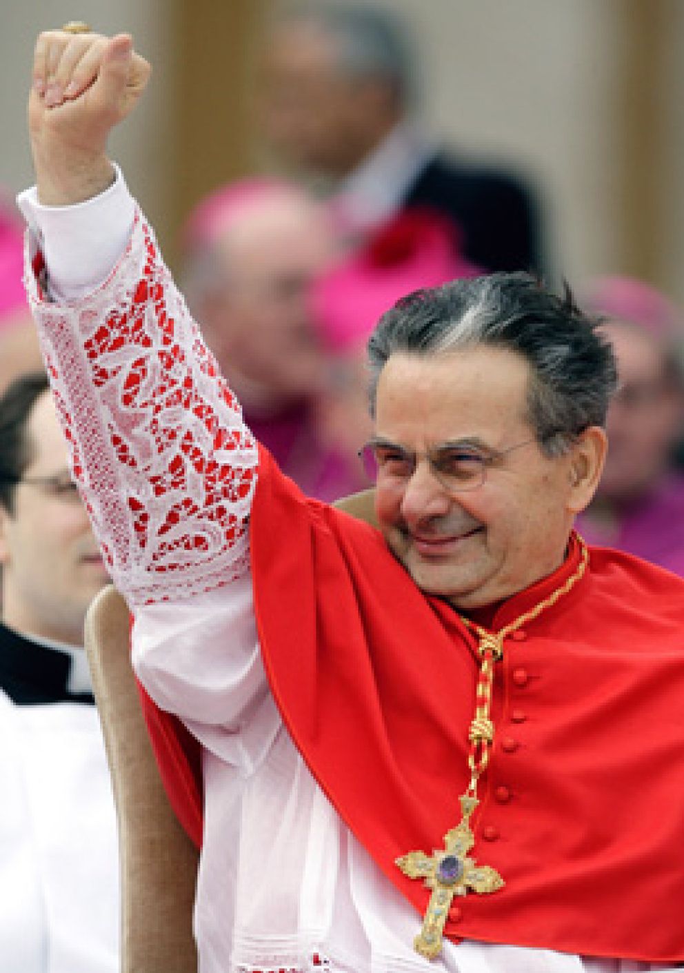 Foto: Una multinacional para el cardenal de Bolonia