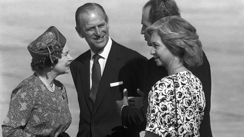 Dejad de humillaros, españoles: ¿qué ha hecho por nosotros Isabel II al lado de Juan Carlos?