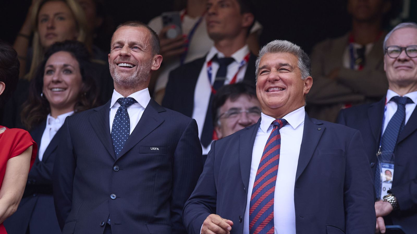 La UEFA reactiva la investigación al Barça por el 'Caso Negreira' tras la denuncia del Real Madrid