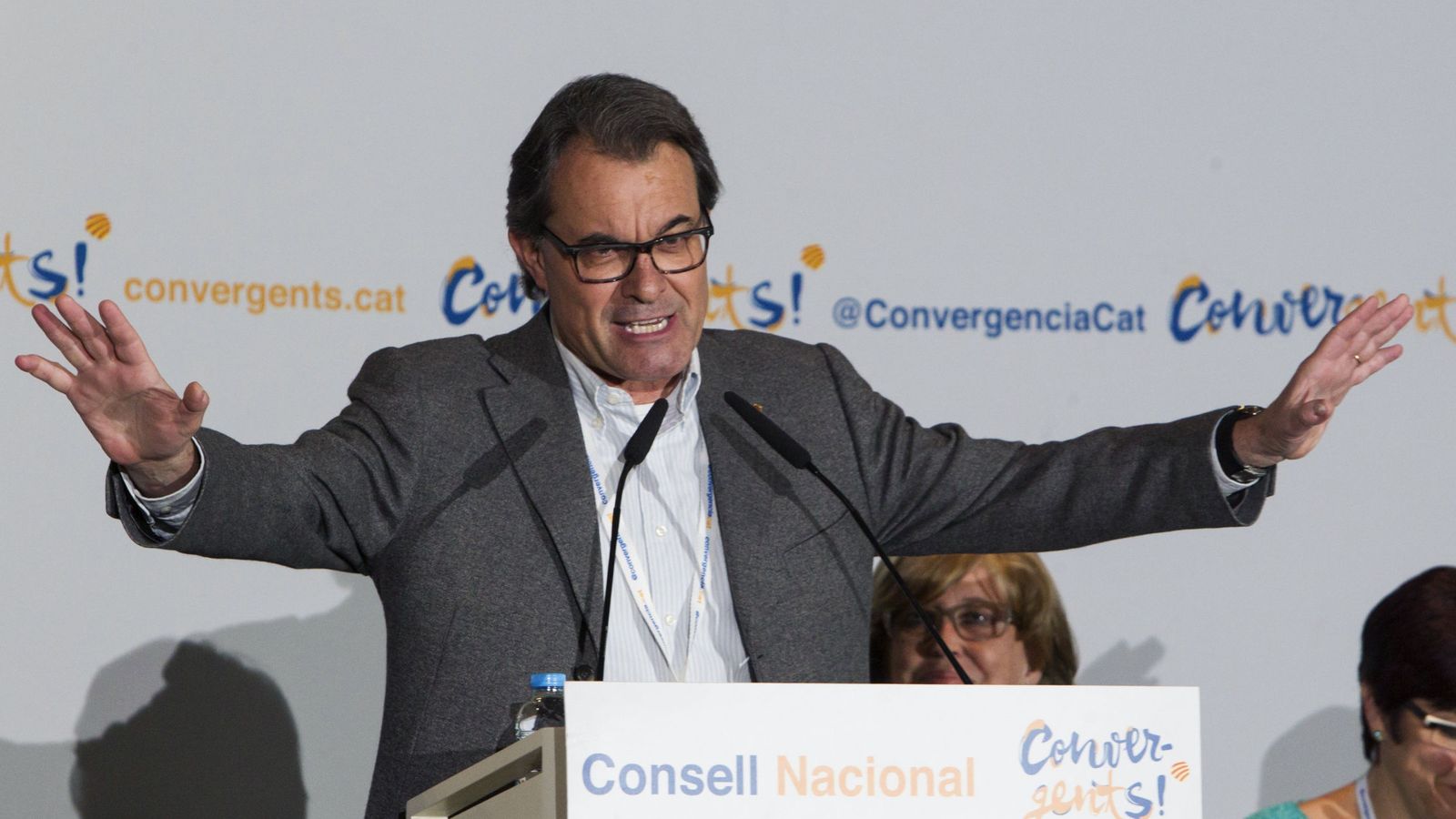 Foto: Artur Mas tiene un plan inspirado en los conservadores franceses para ocultar la corrupción nacionalista. (EFE)
