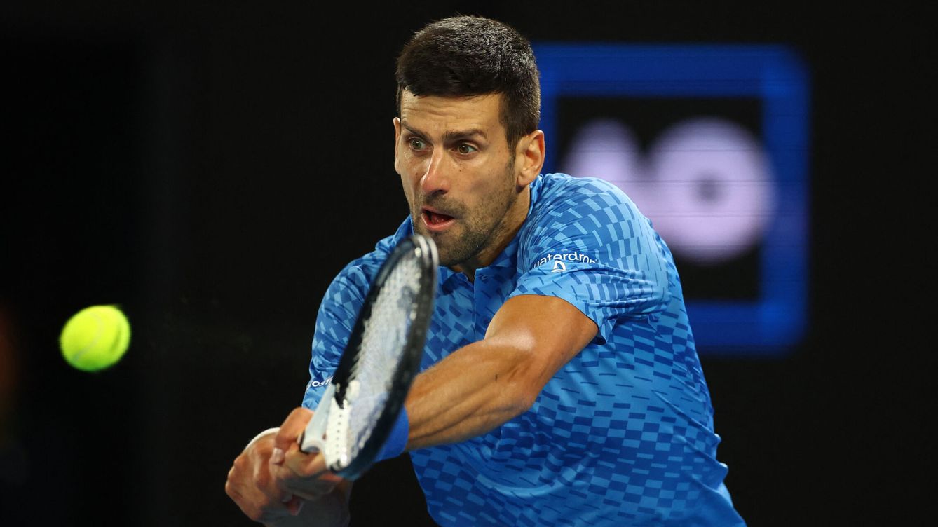 Foto: Djokovic - Couacaud, partido en directo: resultado en el Open de Australia (REUTERS/Carl Recine)