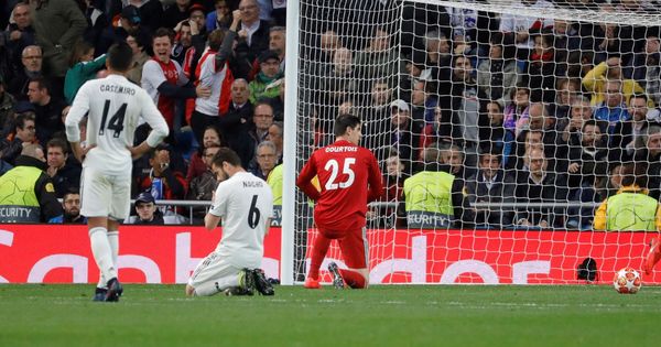 Foto: El Real Madrid tocó fondo en seis días en los que se despidió de luchar por tres títulos. (Reuters)