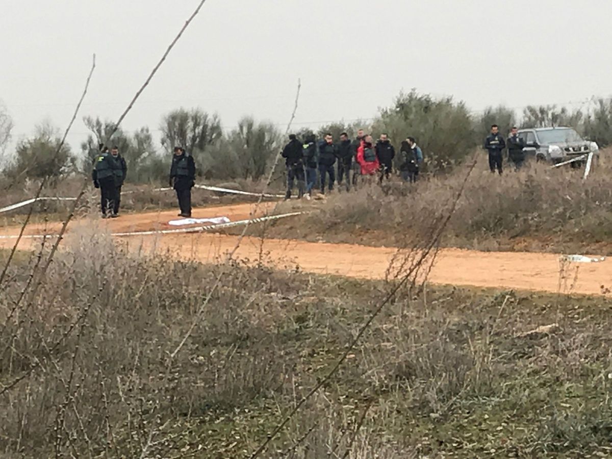 Foto: La Guardia Civil donde hallaron el cuerpo de la joven. (EFE)