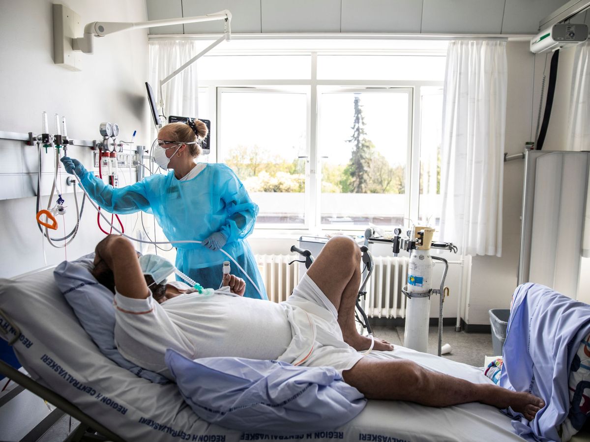 Foto: Un paciente en el Hospital Bispebjerg de Copenhague. (Reuters/Ritzau Scanpix)