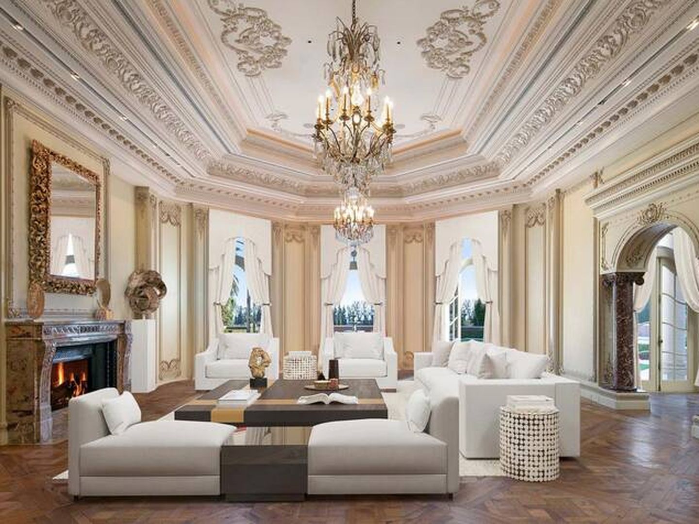 Uno de los lujosos salones. (Berkshire Hathaway Luxury Collection)