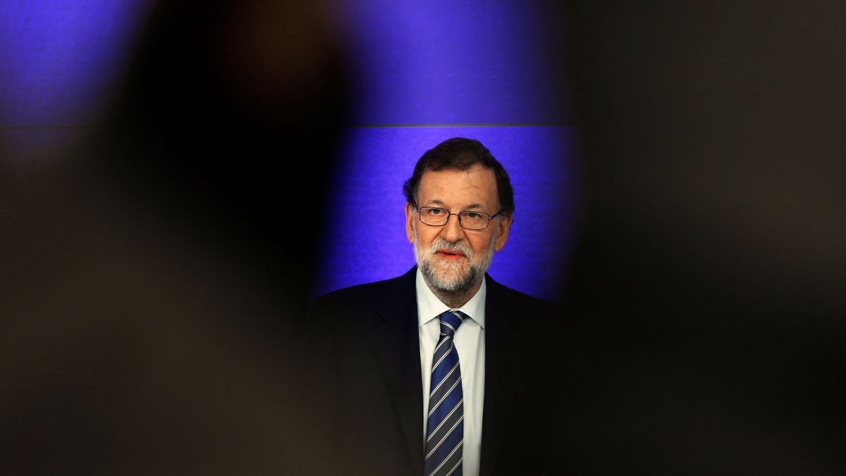 Elecciones gallegas y vascas: Rajoy: "El PSOE sacó los peores resultados de su historia"